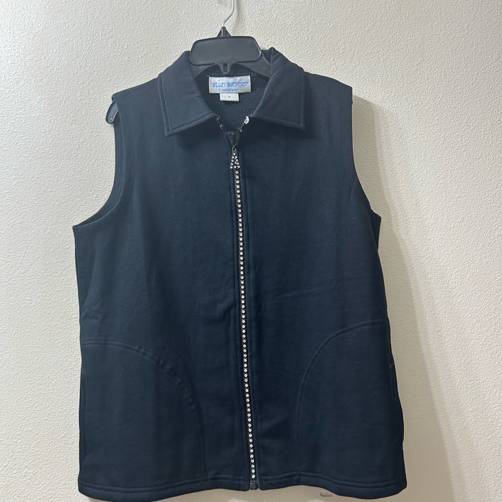Women's Black Zip-Up Vest, Blue Blayou, small